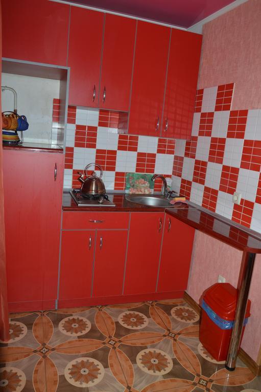 Denta Apartment Very Center. Kherson Extérieur photo