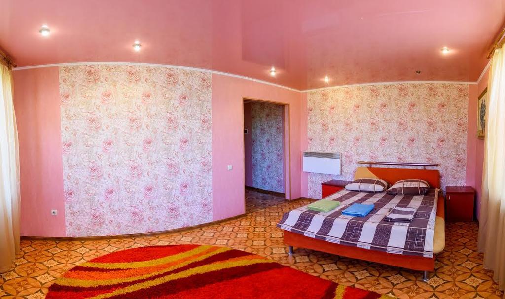 Denta Apartment Very Center. Kherson Extérieur photo